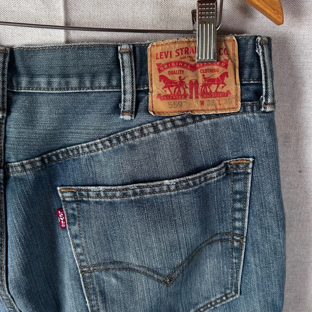 Levis 559 Relaxed Straight Jeans Mens‎ 38x30 Blue Medium Wash Denim 00559-0733